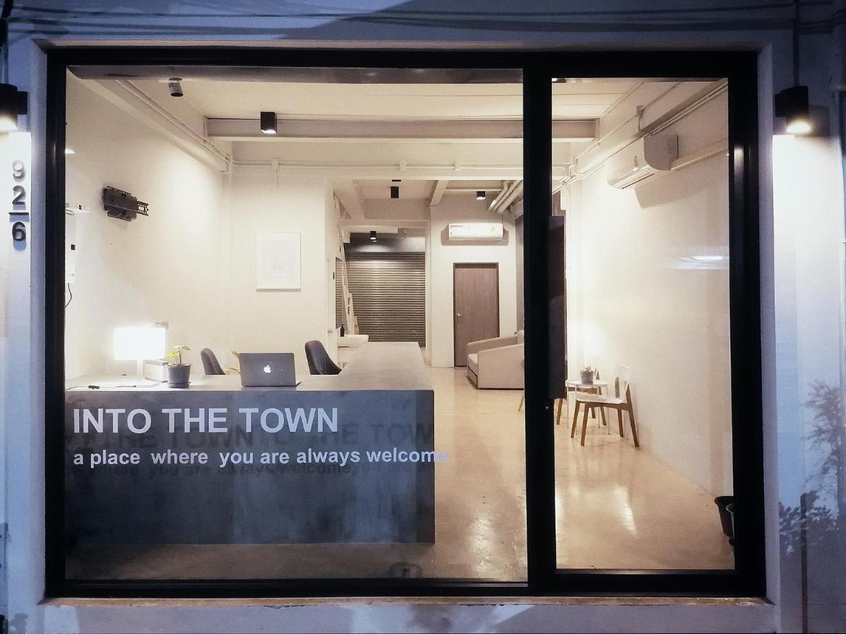 Into The Town Krabi Hotel Bagian luar foto